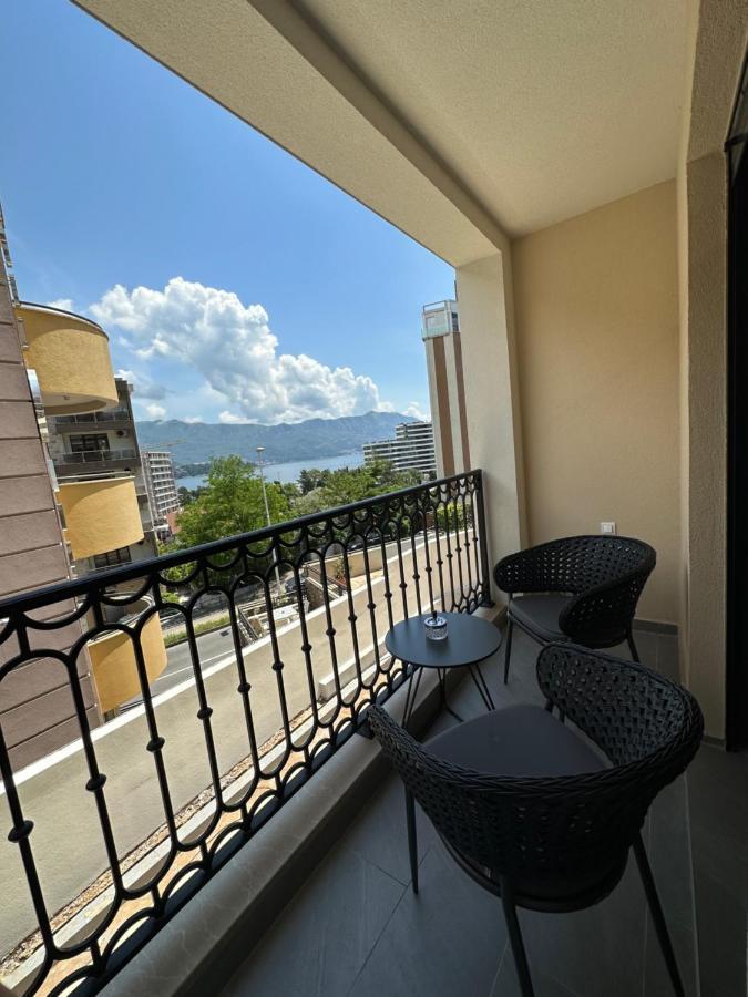 Studio Apartman Dalia Budua Esterno foto